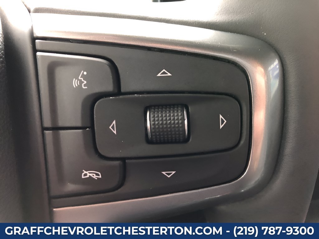 Used 2025 Chevrolet Silverado 1500 LT Trail Boss w/ Convenience Package II AWD/4WD image 31