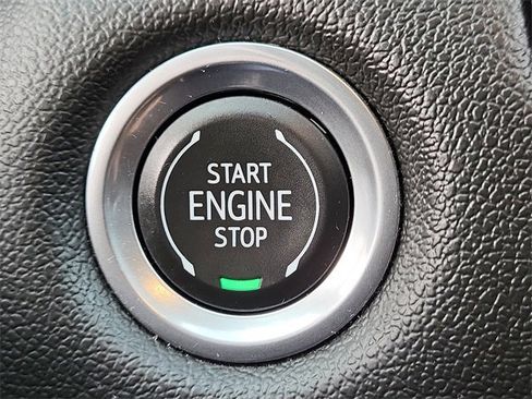 Used 2023 Chevrolet Colorado LT w/ LT Convenience Package image 17