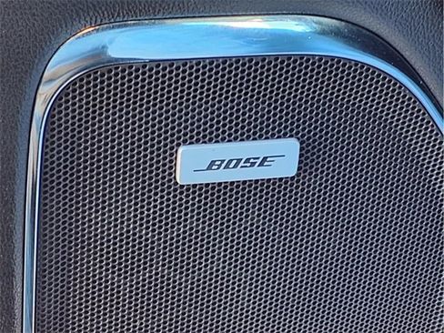 Used 2018 GMC Sierra 1500 SLT w/ SLT Premium Package image 16