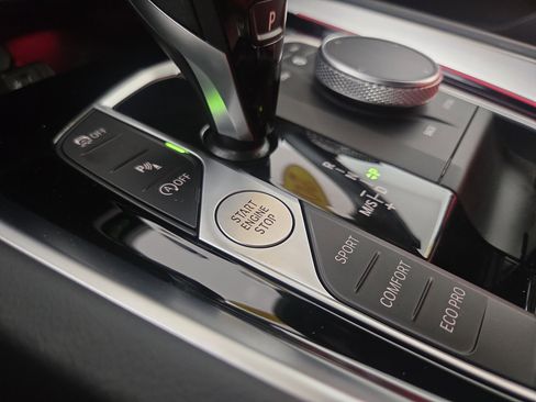 Used 2024 BMW Z4 M40i w/ Premium Package image 24