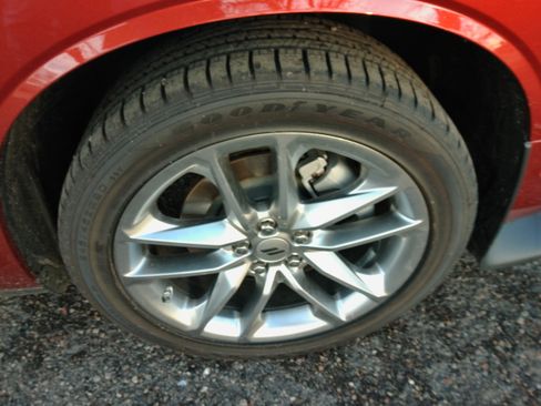 Used 2023 Dodge Challenger GT w/ Plus Package image 5