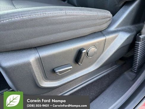 Used 2016 Ford F150 XLT w/ Equipment Group 302A Luxury image 26