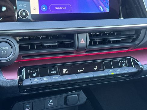 New 2026 Toyota Prius Plug-In Hybrid image 22