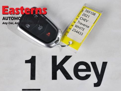 Used 2021 Chevrolet Traverse LT image 26