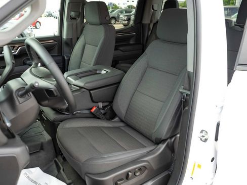 Used 2025 Chevrolet Silverado 1500 LT image 13