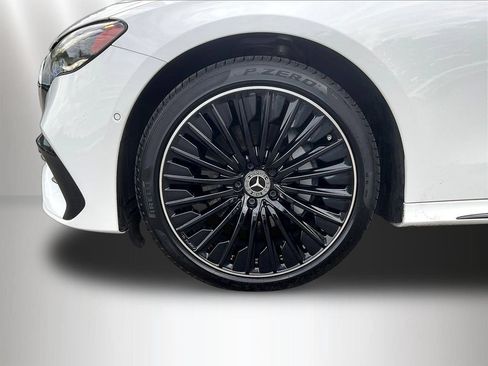 Certified 2024 Mercedes-Benz E 350 4MATIC Sedan image 34