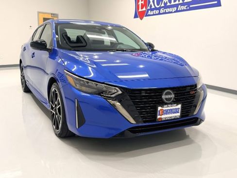 Used 2024 Nissan Sentra SR image 2