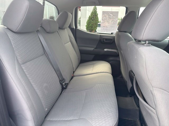 Certified 2020 Toyota Tacoma SR5 AWD/4WD image 28