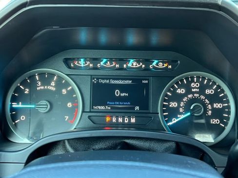 Used 2019 Ford F150 XLT w/ Equipment Group 302A Luxury AWD/4WD image 24