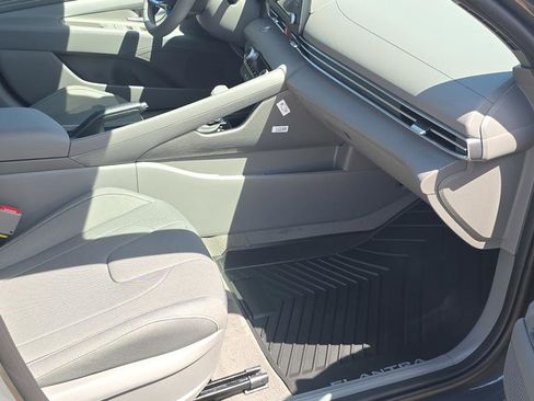 New 2026 Hyundai Elantra Sport FWD image 12