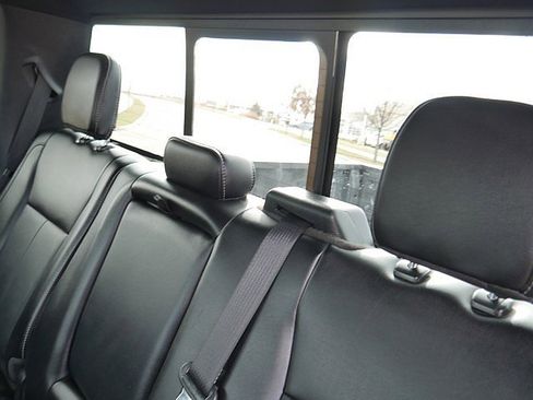 Used 2020 Ford F150 Lariat w/ Equipment Group 502A Luxury image 17