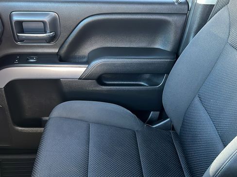 Used 2018 Chevrolet Silverado 1500 LT w/ All Star Edition image 21