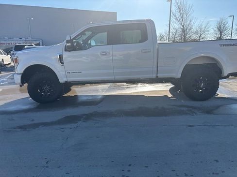 Used 2022 Ford F250 Lariat w/ Tremor Off-Road Package image 5
