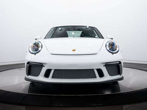 Certified 2018 Porsche 911 GT3 image 10