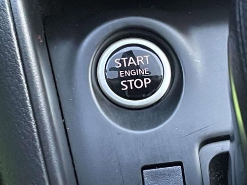 Used 2025 Nissan Kicks Play S image 36