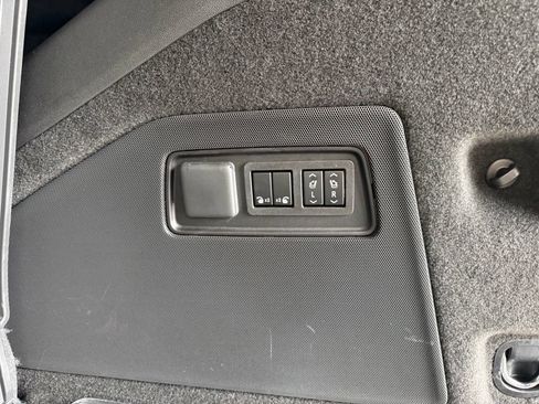 Used 2026 Cadillac Escalade Sport w/ Touring Package AWD/4WD image 93