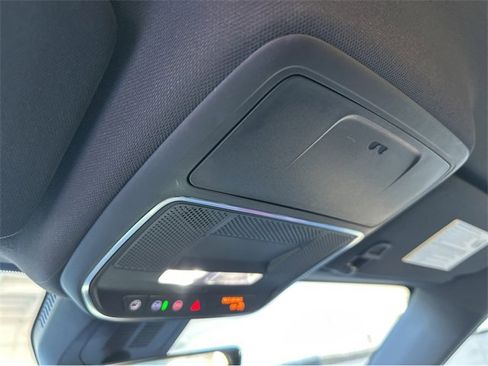 Used 2025 Chevrolet Equinox RS w/ Safety and Technology Package image 16