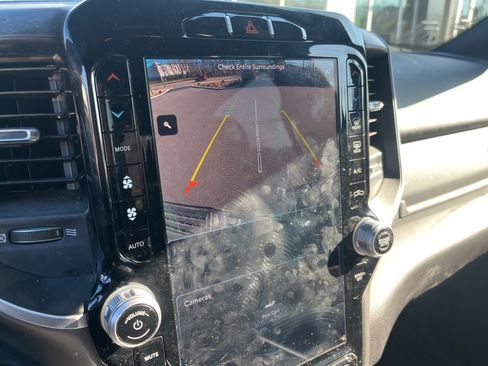 Used 2023 RAM 2500 Big Horn w/ Night Edition image 4