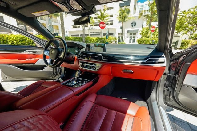 Used 2017 BMW ALPINA B7 xDrive AWD/4WD image 87