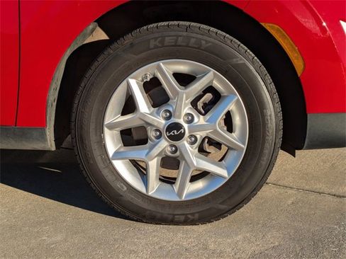 Used 2024 Kia Soul LX w/ Option Group 015 image 11