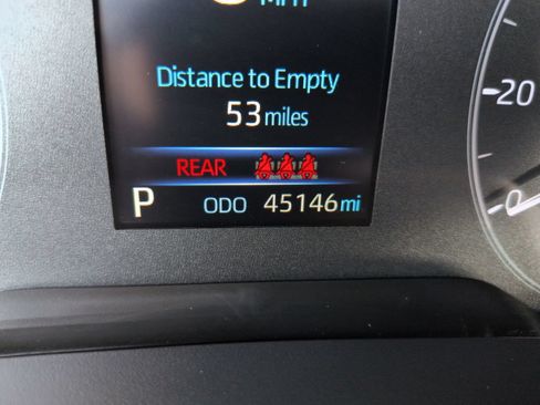 Used 2024 Toyota Corolla LE FWD image 16