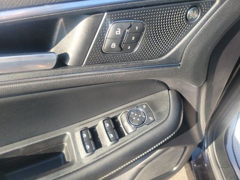 Used 2022 Ford Edge ST w/ Equipment Group 401A image 15