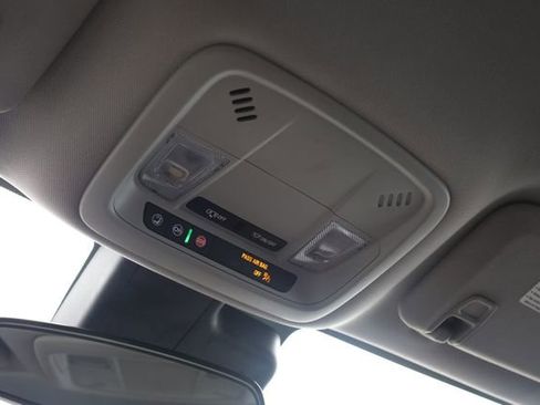 Used 2023 Chevrolet Malibu LT image 26