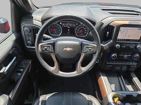 Used 2023 Chevrolet Silverado 2500 High Country w/ Z71 Off-Road Package AWD/4WD image 11