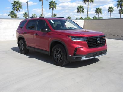 New 2025 Honda Pilot TrailSport