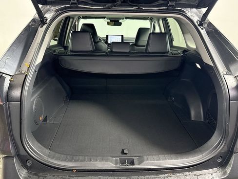 Used 2024 Toyota RAV4 Limited image 23