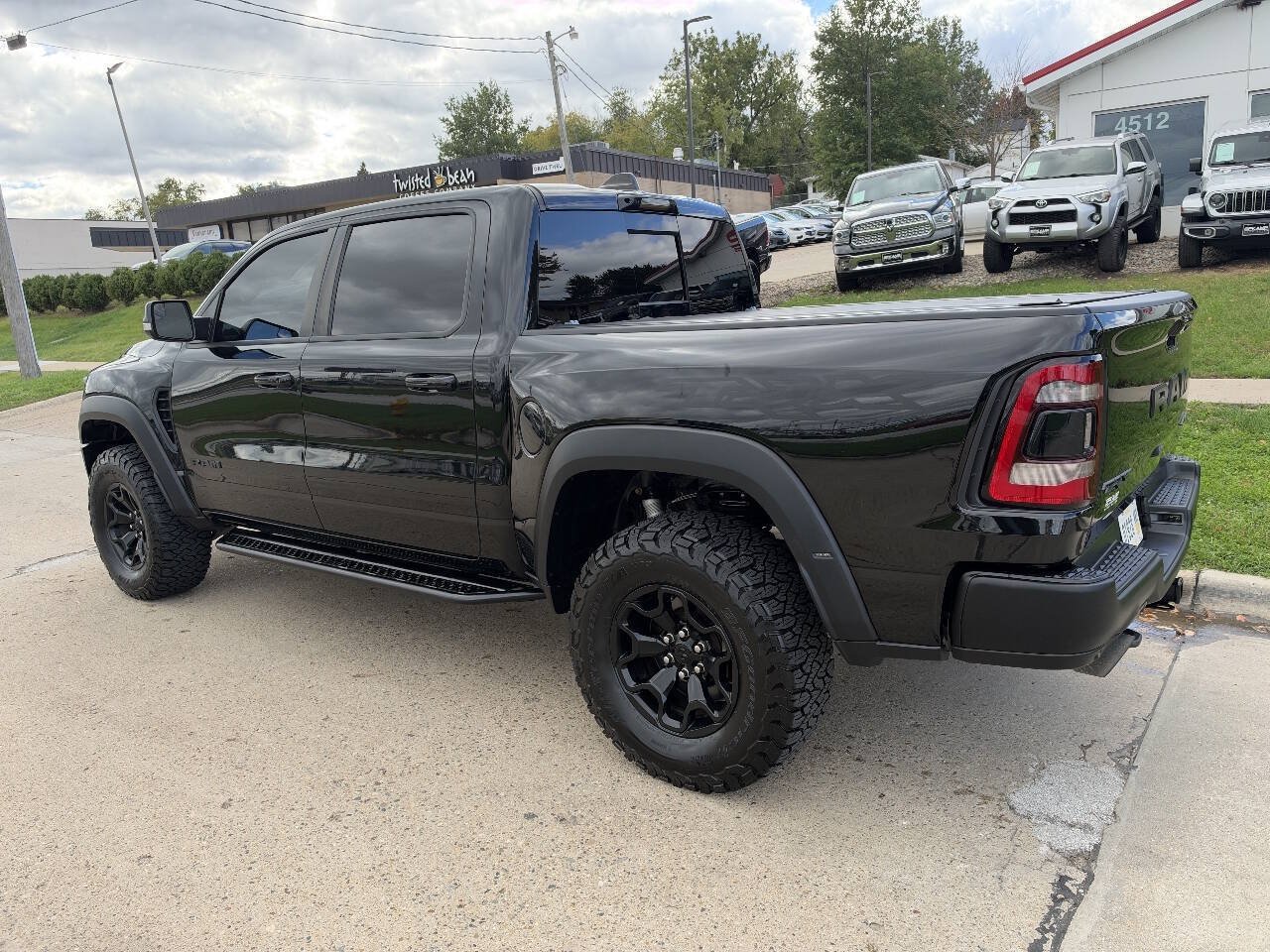 Used 2022 RAM 1500 TRX w/ TRX Level 2 Equipment Group AWD/4WD image 3