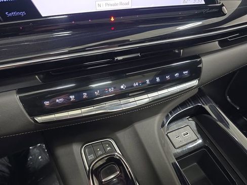 Used 2023 Cadillac Escalade Sport w/ Touring Package AWD/4WD image 24