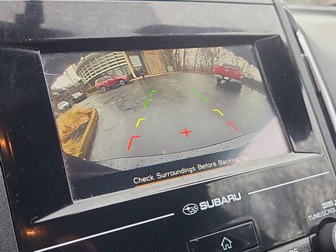 Used 2018 Subaru Impreza 2.0i image 8