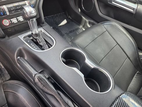 Used 2020 Ford Mustang Premium RWD image 25