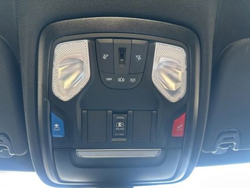 Used 2023 RAM 1500 Big Horn image 31