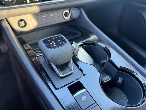 New 2026 Nissan Rogue SV FWD image 20