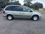 Used 2004 Chrysler Town & Country w/ Popular Equipment Group image 6