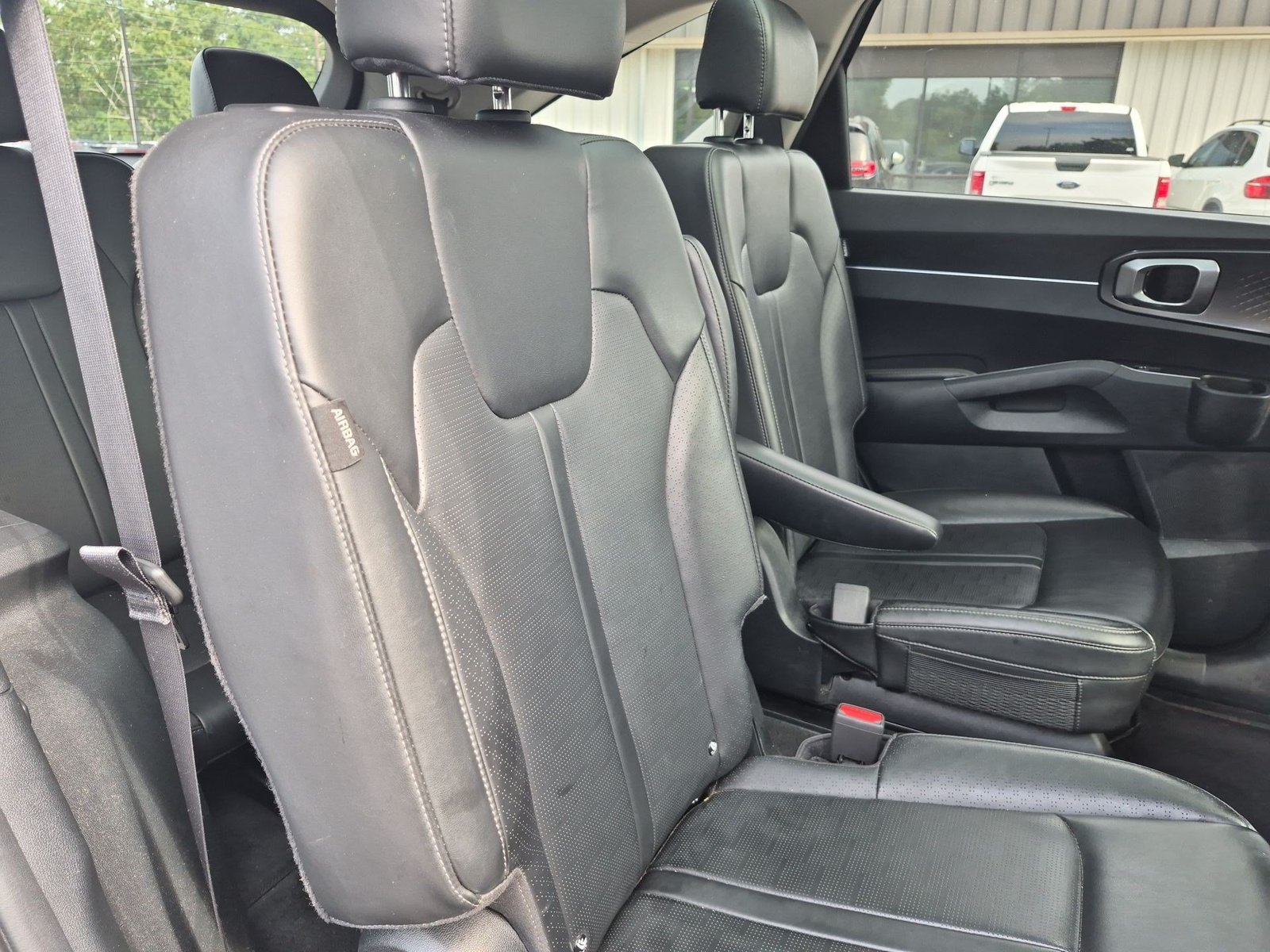 Used 2024 Kia Sorento EX w/ Panoramic Sunroof Package FWD image 27