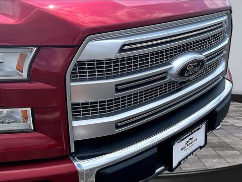 Used 2016 Ford F150 Platinum w/ Equipment Group 701A Luxury AWD/4WD image 27
