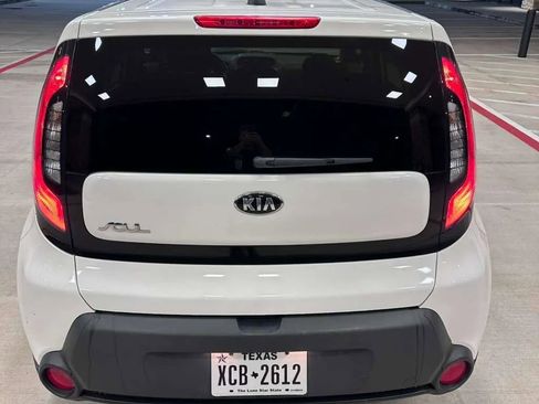 Used 2016 Kia Soul FWD image 7
