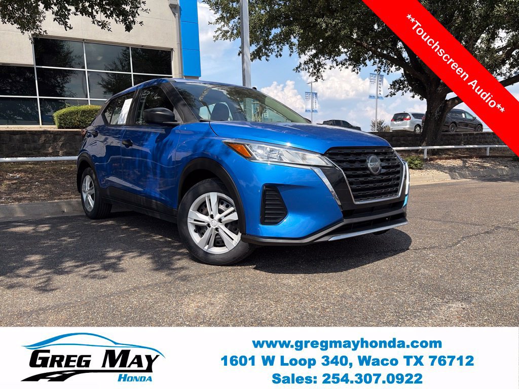 Used 2021 Nissan Kicks S FWD image 1