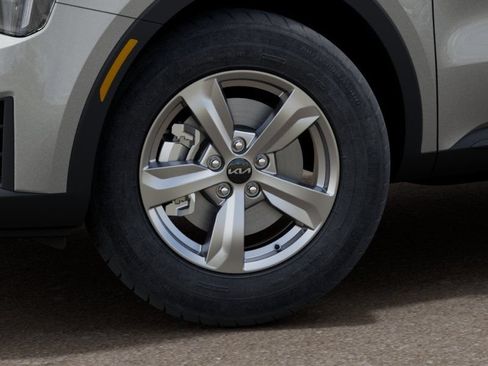 New 2026 Kia Sorento LX FWD image 9