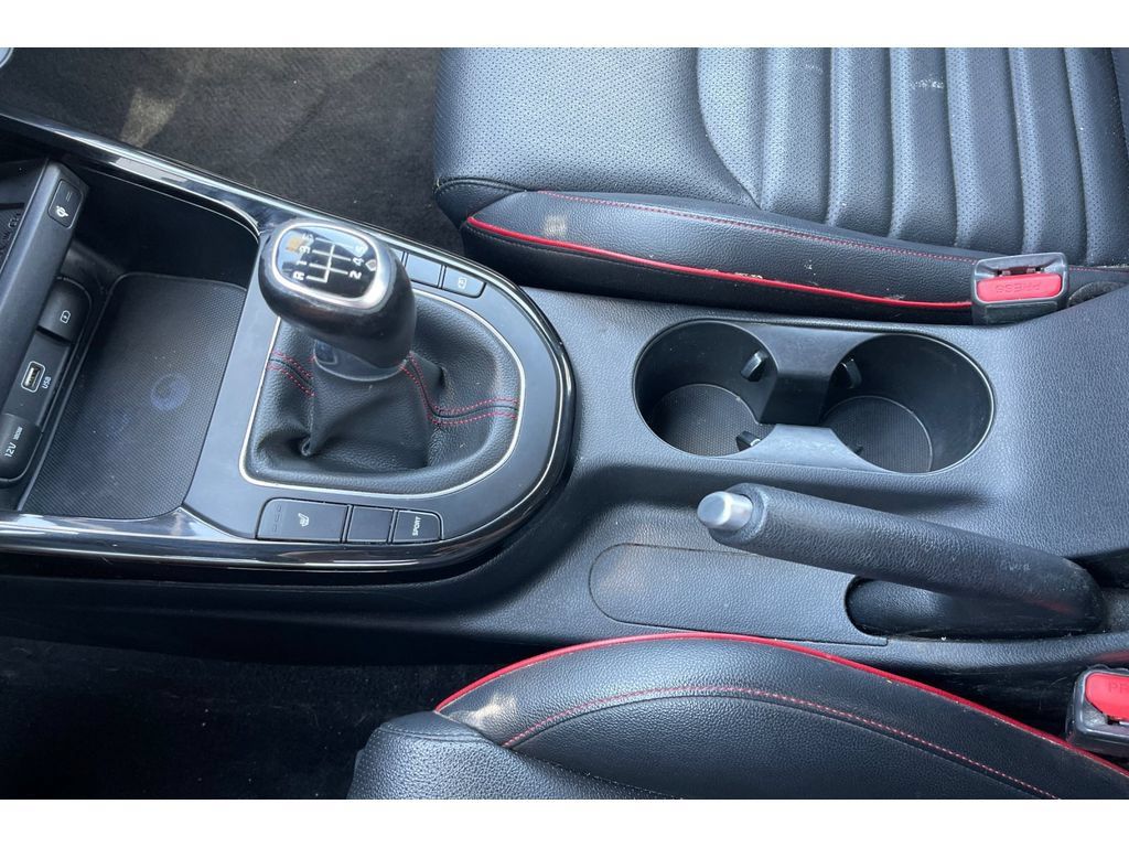 Used 2022 Kia Forte GT FWD image 31