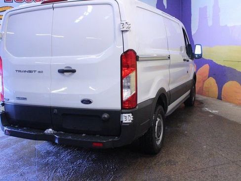 Used 2017 Ford Transit 150 Base image 7