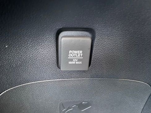 Certified 2020 Honda Pilot Touring image 16