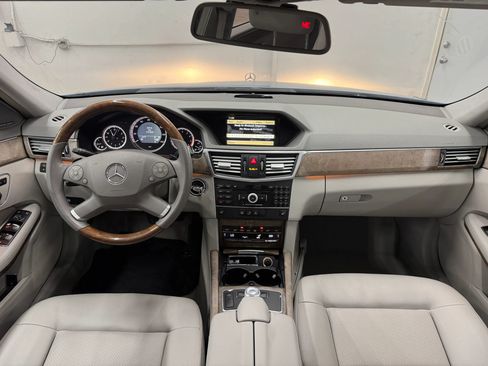 Used 2011 Mercedes-Benz E 350 Sedan image 26