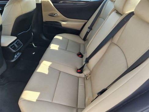 Used 2021 Lexus ES 350 w/ Premium Package image 25