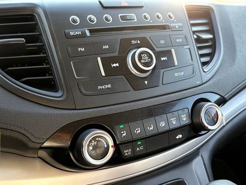 Used 2015 Honda CR-V LX image 24