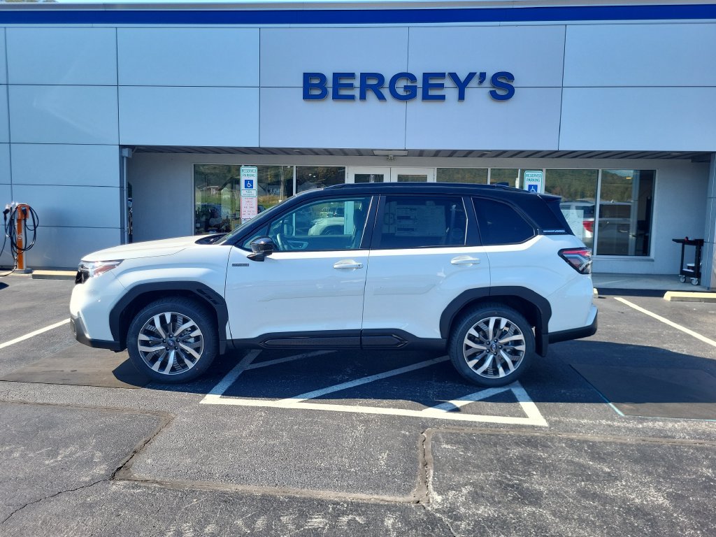 New 2026 Subaru Forester Touring AWD/4WD image 2