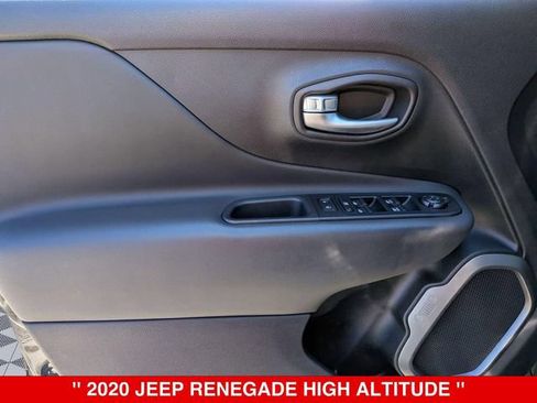 Used 2020 Jeep Renegade Altitude AWD/4WD image 11